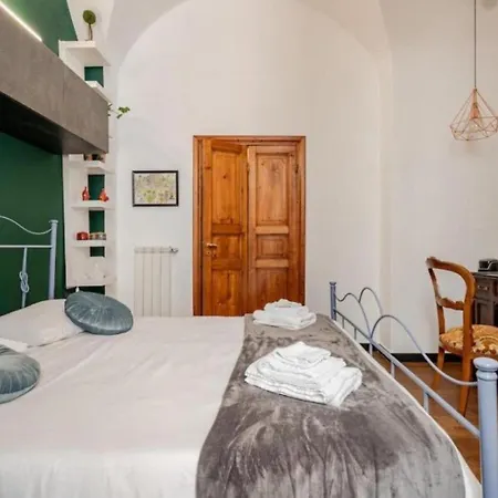 Lägenhet 4 Passi Dall'acquario