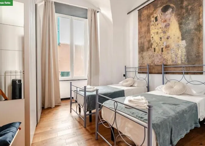 4 Passi Dall'acquario Genua